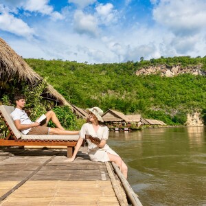 [E-voucher] River Kwai Jungle Rafts กาญจนบุรี | เข้าพักได้ถึง 31 ต.ค. 67 ห้อง Raft Room 1 คืน พร้อมอาหารเช้า เย็น 2 ท่าน