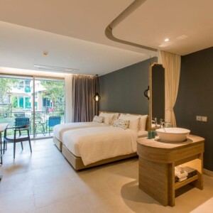 Fusion Suites Phuket Patong (ฟิวชั่น สวีท ภูเก็ต ป่าตอง) ห้อง Deluxe 2 ท่าน, ภูเก็ต