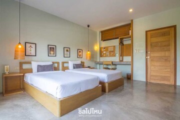 'Yellow Moon Pattaya' ที่พักหลักร้อยสไตล์ Loft บอกเลย น่าไปเช็คอินสุดๆ