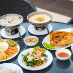 The Location Resort Suanphueng (เดอะโลเคชั่น รีสอร์ต สวนผึ้ง) ห้อง Deluxe 2 ท่าน, สวนผึ้ง ราชบุรี