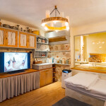 The Scenery Vintage Farm (เดอะ ซีเนอรรี่ วินเทจ ฟาร์ม) Jacuzzi villa หรือ Bath-tub gardener villa ฟรี บัตรกิจกรรม 2 ท่าน, สวนผึ้ง