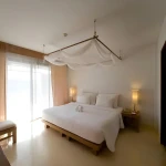 AANA Villas Koh Chang + ทัวร์ชมหิ่งห้อย + อาหารเช้า 2 ท่าน , เกาะช้าง