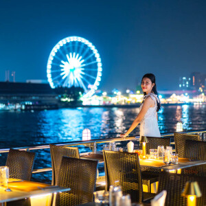 Christmas Eve : Alangka Cruise บุฟเฟ่ต์ดินเนอร์บนเรือหรูล่องแม่น้ำเจ้าพระยา สำหรับ 1 ท่าน