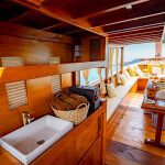 One Day Trip ดำน้ำอ่าวแสมสาร ล่องเรือไม้ Aloha เที่ยวเกาะขาม, แสมสาร สัตหีบ (เหมาลำ6ท่าน)