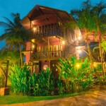 Kaengkrachan Boathouse Paradise Resort (แก่งกระจาน โบ๊ทเฮ้าส์ พาราไดซ์ รีสอร์ท)