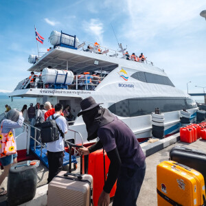 [From Koh Mak] Bus + Ferry : One way ticket from Koh Mak to Bangkok , for 1 person