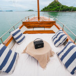 ล่องเรือไม้สุดหรู Rita เที่ยวเกาะยอ ดำน้ำ + พายเรือซับบอร์ด + ตกปลา ตกหมึก + เซตกุ้งเผา, สัตหีบ ชลบุรี