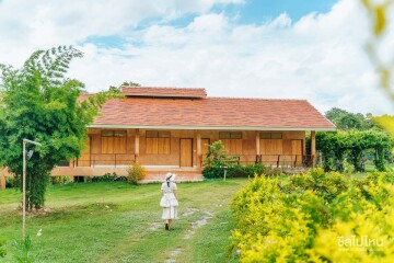 Coolliving Farmhouse (คูลลิฟวิ่ง ฟาร์มเฮ้า) ห้อง Farmhouse outdoor Bath 2 ท่าน พร้อมกิจกรรมในฟาร์ม , วังน้ำเขียว นครราชสีมา