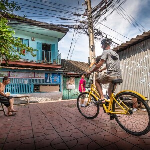 ทัวร์ปั่นจักรยานครึ่งวันชมเสน่ห์ท้องถิ่นเมืองกรุง Co van Kessel (River City) Bangkok Tours ,กรุงเทพ