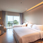 Cross Pattaya Pratamnak (ครอส พัทยา พระตำหนัก) ห้อง Luxury Ocean View 2 ท่าน, พัทยา