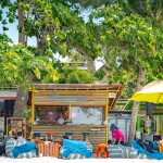 Diamond Beach Resort (ไดมอนต์ บีช รีสอร์ท) ห้อง Deluxe Twin beds Room 2 ท่าน เกาะเสม็ด