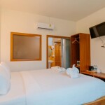Diamond Beach Resort (ไดมอนด์ บีช รีสอร์ท) ห้อง Superior Room 2 ท่าน เกาะเสม็ด
