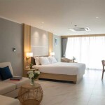 Eastin Resort Rayong (อีสติน รีสอร์ท ระยอง) ห้อง Deluxe Seaview Room 2 ท่าน ระยอง