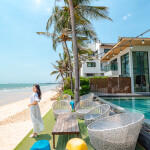 Eco Cozy Beachfront Resort Chaam (อีโค โคซี่ บีชฟรอนท์ รีสอร์ท ชะอำ) ห้อง Superior 2 ท่าน , หัวหิน