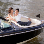 เรือยอร์ชส่วนตัวล่องแม่น้ำเจ้าพระยา : Chris-craft carina 21 (Phill) : กรุงเทพ