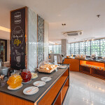 GLOW Pattaya (โกลว์ พัทยา) : ห้อง Deluxe Premier 2 ท่าน ,พัทยา