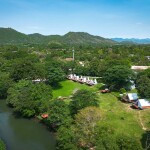 Greenfield Viewnam (กรีนฟิลด์ วิวน้ำ) ห้อง ชมจันทร์ 2 ท่าน, แก่งกระจาน
