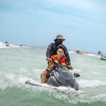 ทริปเกาะล้าน ดำน้ำ เล่นสวนน้ำกลางทะเล พร้อมกิจกรรมเรือพาย + เจ็ทสกี + บานาน่าโบ๊ท 2 ชม. (จอยทริป), เกาะล้าน