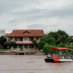 เช่าเรือสปีดโบ๊ท เหมาลำส่วนตัว ล่องแม่น้ำเจ้าพระยา : KARN VELA สำหรับ 6 ท่าน, นนทบุรี