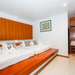 KhaoYai Paradise on Earth (เขาใหญ่ พาราไดซ์ ออน เอิร์ท) : ห้อง Scenic House 8 ท่าน, เขาใหญ่