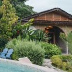 Le La Lake Resort and Spa (เลอ ลา เลค รีสอร์ท แอนด์ สปา) ห้อง Lake View Pool Access หรือ Lake View Panorama 2 ท่าน , แก่งกระจาน