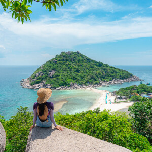 One Day Trip ดำน้ำชมความอุดมสมบูรณ์ของโลกใต้ท้องทะเลเกาะเต่าและเกาะนางยวน : เริ่มต้นที่เกาะพะงัน เรือสปีดโบ๊ท