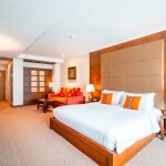Movenpick Suriwongse Hotel Chiang Mai (โรงแรมเมอเวนพิค สุริวงศ์ เชียงใหม่) ห้อง Premium room 2 ท่าน ,เชียงใหม่