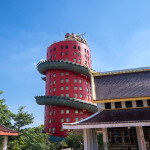 [From Bangkok]  Private Nakhon Pathom Cafe hopping tour with round trip hotel transfer