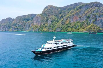 [From Phuket] Phi Phi Islands – Maya Bay – Pileh Lagoon – Viking Cave Snorkeling One-Day Trip by Ferry (with Round-Trip Transfer), Phuket (per person)