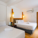 พูลวิลล่าพัทยา : DOJO POOL VILLA บ้าน 9 ห้องนอนติดทะเล สำหรับ 15-30 ท่าน