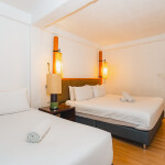 พูลวิลล่าพัทยา : DOJO POOL VILLA บ้าน 9 ห้องนอนติดทะเล สำหรับ 15-30 ท่าน