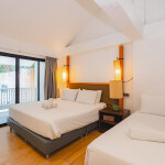 พูลวิลล่าพัทยา : DOJO POOL VILLA บ้าน 9 ห้องนอนติดทะเล สำหรับ 15-30 ท่าน