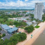 พูลวิลล่าพัทยา : DOJOBEACH 5 BEDROOM VILLA WITH PARTIAL SEAVIEW สำหรับ 10 ท่าน