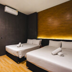 พูลวิลล่าพัทยา : DOJOBEACH 5 BEDROOM VILLA WITH PARTIAL SEAVIEW สำหรับ 10 ท่าน