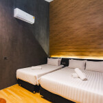 พูลวิลล่าพัทยา : DOJOBEACH 5 BEDROOM VILLA WITH PARTIAL SEAVIEW สำหรับ 10 ท่าน