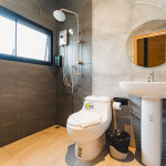 พูลวิลล่าพัทยา : DOJOBEACH 5 BEDROOM VILLA WITH PARTIAL SEAVIEW สำหรับ 10 ท่าน