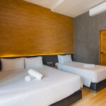 พูลวิลล่าพัทยา : DOJO POOL VILLA WITH SEAVIEW 7 ห้องนอนติดทะเล สำหรับ 15-26 ท่าน