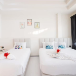 พูลวิลล่าพัทยา : Fun Beach Pool Villa สำหรับ 15 ท่าน