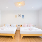พูลวิลล่าพัทยา : Fun Beach Pool Villa สำหรับ 15 ท่าน
