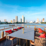 ดินเนอร์บนเรือยอร์ชล่องแม่น้ำเจ้าพระยา Pruek Cruise (จอยทริป), กรุงเทพ