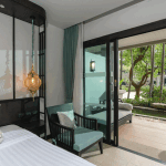 Ravindra Beach Resort and Spa (ราวินทรา บีช รีสอร์ท แอนด์ สปา) ห้อง Deluxe Family Room  2 ท่าน, พัทยา