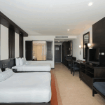 Ravindra Beach Resort and Spa (ราวินทรา บีช รีสอร์ท แอนด์ สปา) ห้อง Superior 2 ท่าน, พัทยา