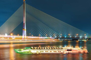 Riverside Kinlen Dinner Cruise in Bangkok [Riverside Bangkok Pier]