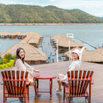 Ruknam Resort (รักน้ำ  รีสอร์ท มัลดีฟส์ ไทยแลนด์ เขื่อนศรีนครินทร์ กาญจนบุรี) บ้านมัลดีฟส์ วอเตอร์พาร์ค วิวสวนน้ำ 2 ท่าน กาญจนบุรี