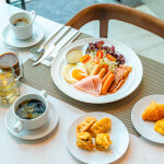 S. Sriracha Hotel & Residence (เอส ศรีราชา โฮเทล แอนด์ เรสซิเดนซ์) ห้อง One Bedroom Suite 2 ท่าน , ศรีาชา ชลบุรี