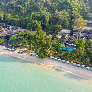 AO PRAO RESORT (อ่าวพร้าว รีสอร์ท) + เรือเร็วรับส่งไป-กลับ , เกาะเสม็ด