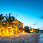 Samed Seaside Resort (เสม็ด ซีไซด์ รีสอร์ท) ห้อง เตียงใหญ่พร้อมวิวทะเล 2 ท่าน เกาะเสม็ด