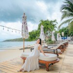 Sangthian Beach Resort Koh Samed (แสงเทียนบีชรีสอร์ท เกาะเสม็ด) ห้อง Deluxe Double with Garden View 2 ท่าน, เกาะเสม็ด