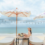 Sangthian Beach Resort Koh Samed (แสงเทียนบีชรีสอร์ท เกาะเสม็ด) ห้อง Deluxe Double with Garden View 2 ท่าน, เกาะเสม็ด