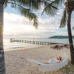 Seafar Resort (สีฟ้า รีสอร์ท) ห้อง Beach Front Deluxe with Jacuzzi 2 ท่าน เกาะกูด